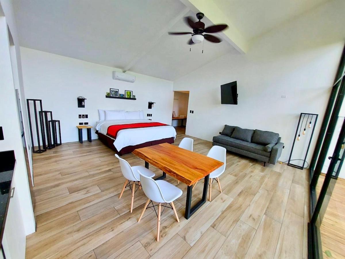 Hotel Sangregado *